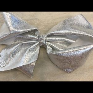 Silver Jojo Bow